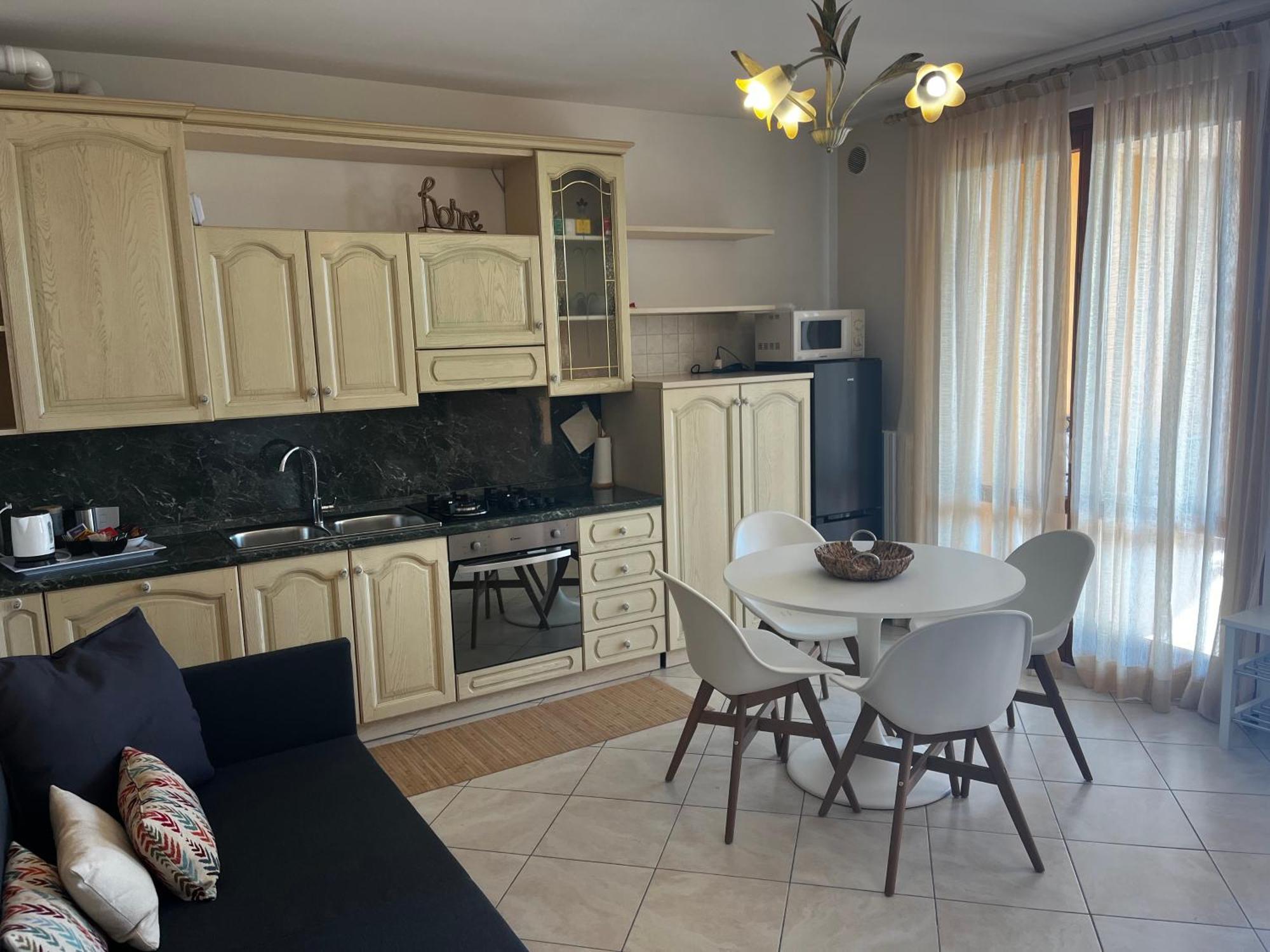 Feli Holiday Home - Panoramic Pool Lake View In Гардоне-Рив'єра Екстер'єр фото